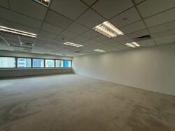 111 Somerset (D9), Office #566712441